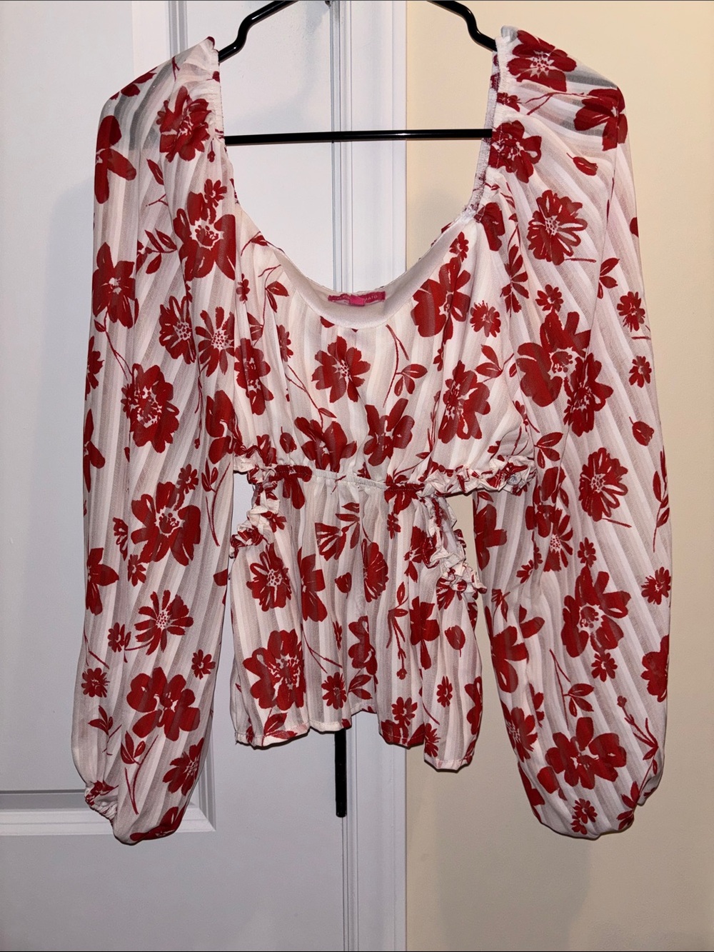 Red Floral Puff-Sleeve Women's Top - White Background